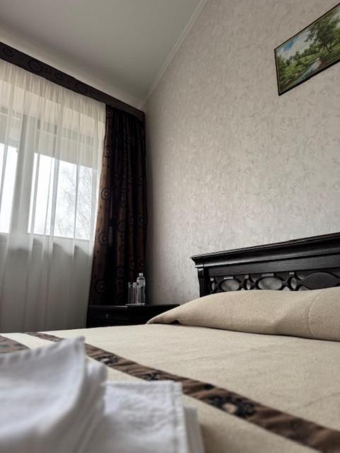 Bed and Breakfast Charivna Taistra Browary Zewnętrze zdjęcie
